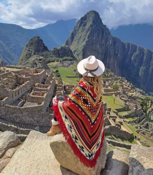 LIMA, PARACAS, HUACACHINA, CUSCO AND MACHU PICCHU 7 DAYS